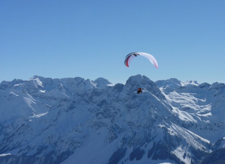 Paragliding, www.aktivostrig.dk