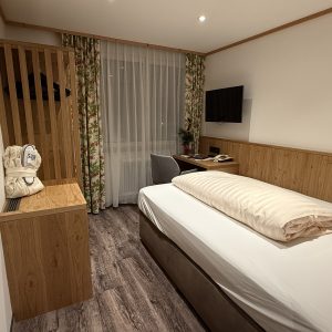 Sports hotel St.Anton, www.aktivostrig.dk