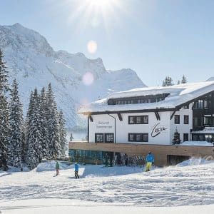 Cres­ta.Al­pin.Sport.Ho­tel, Lech, St. Anton www.aktivostrig.dk