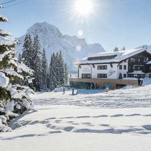 Cres­ta.Al­pin.Sport.Ho­tel, Lech, St. Anton www.aktivostrig.dk