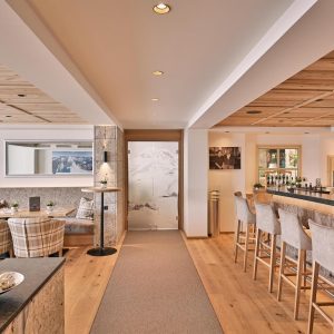 Hotel Enzian, Lech, www.aktivostrig.dk